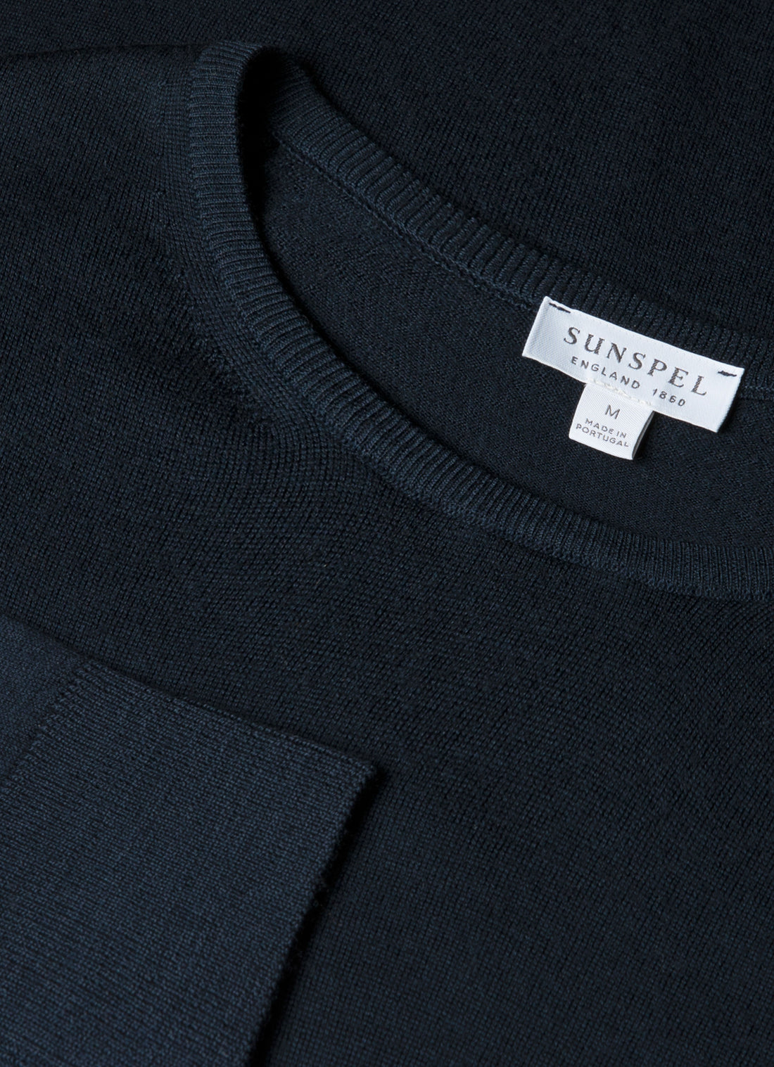 Men's Extra-Fine Merino Jumper in Navy