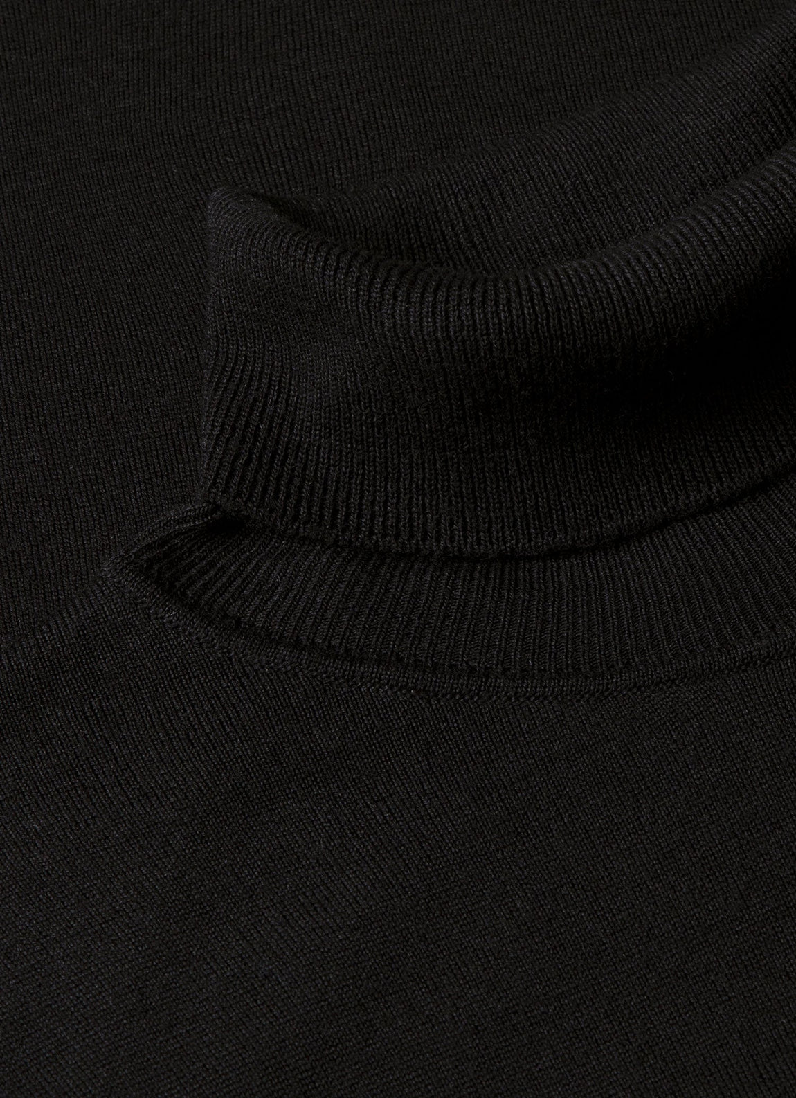 Men's Extra-Fine Merino Roll Neck Jumper in Black