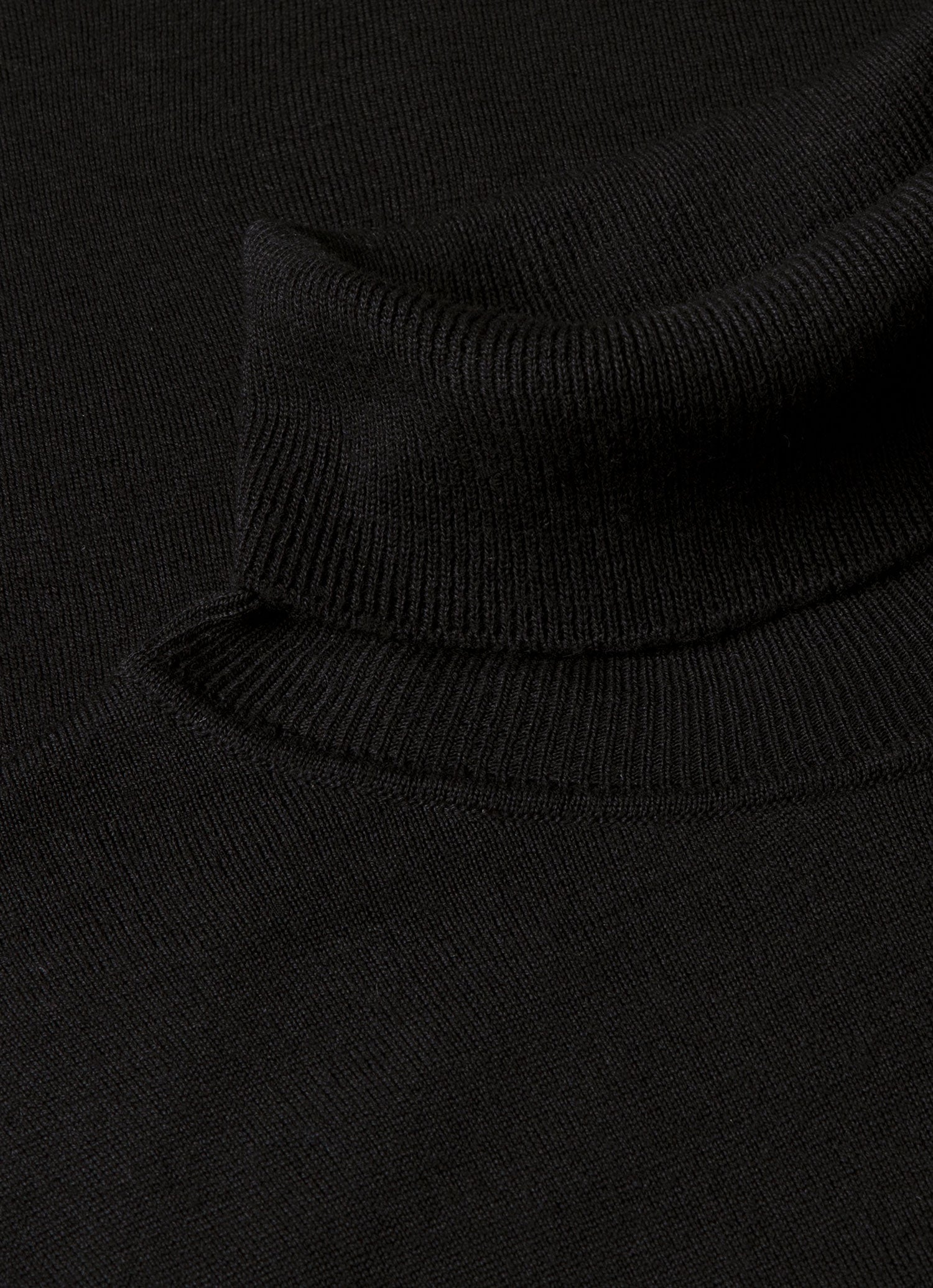 Men's Extra-Fine Merino Roll Neck Jumper in Black