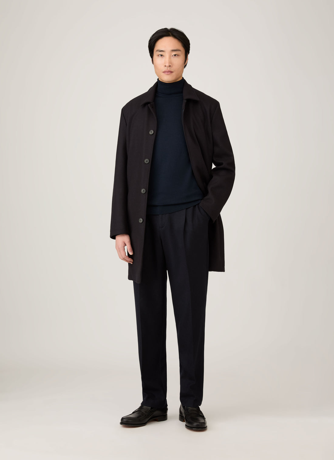 Men's Extra-Fine Merino Roll Neck Jumper in Navy