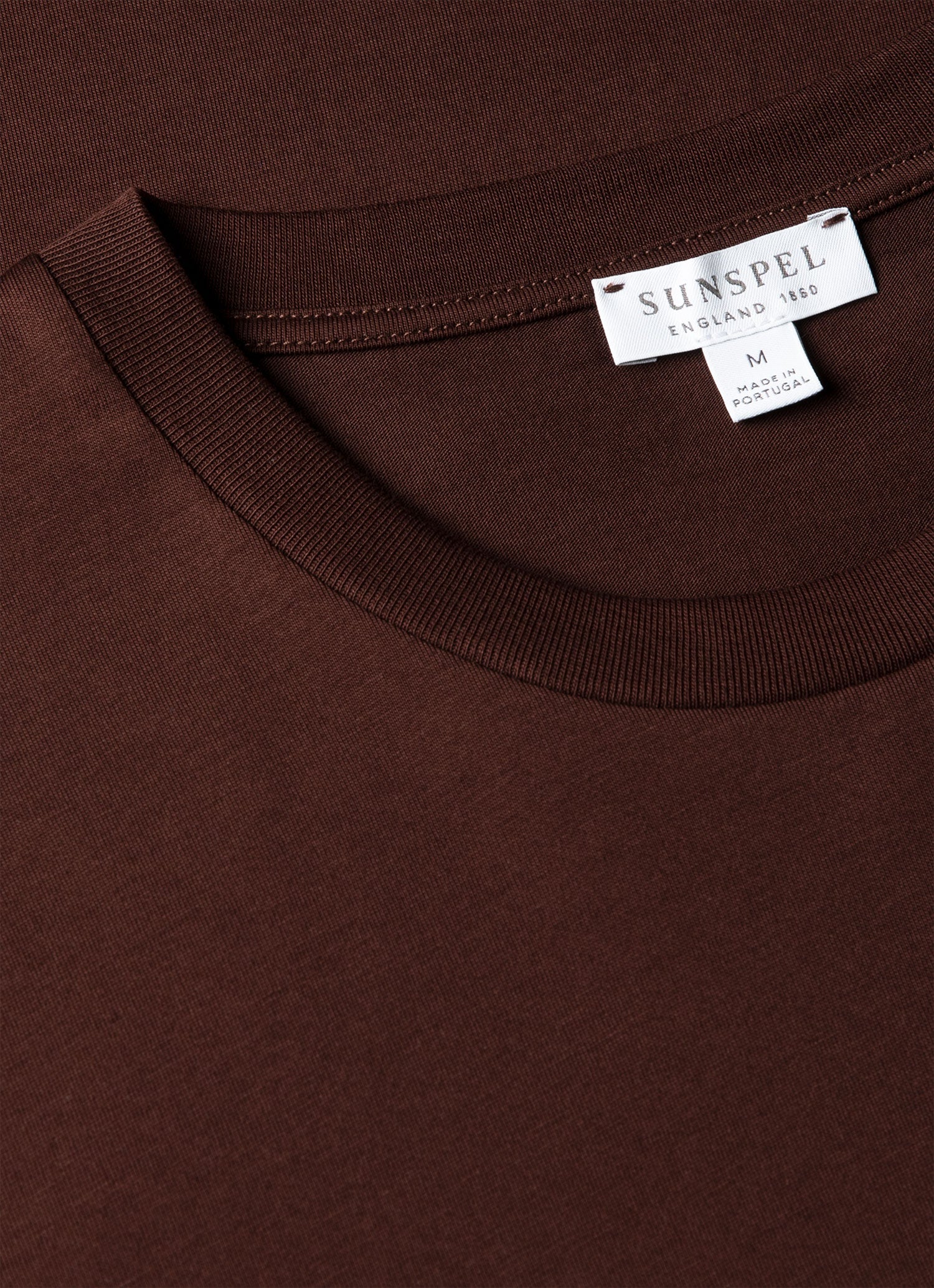 Men's Riviera Midweight T-shirt in Bakelite